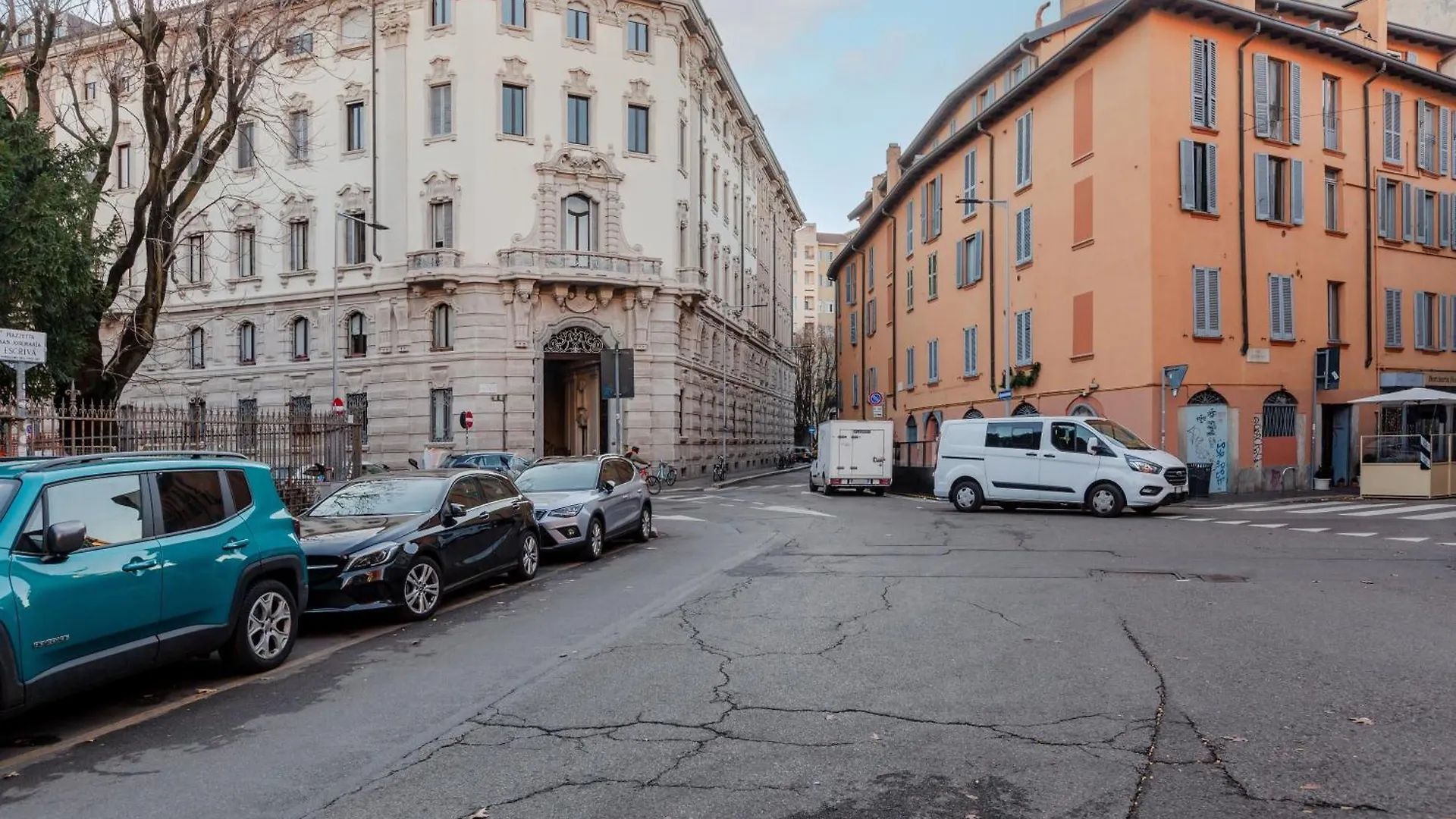 Sant Ambrogio Lovely Flat Milan Apartment